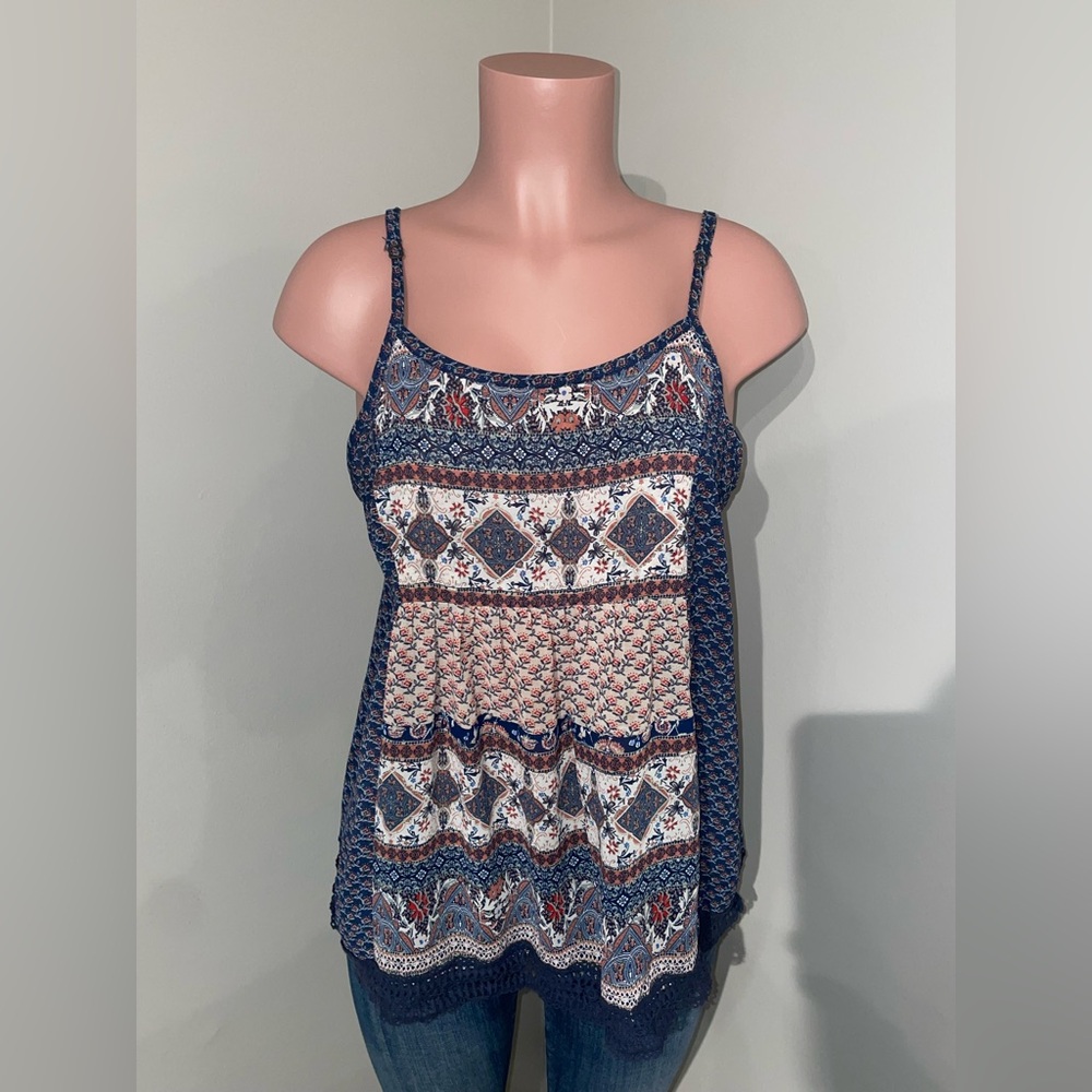 Knox Rose Bohemian Style Blue Sleeveless Top. Large